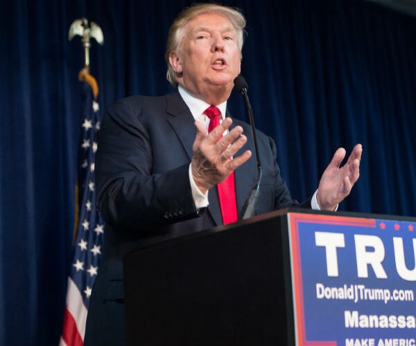 Tom DeLay: Trump Is 'Onto Something' With Call For Muslim Ban