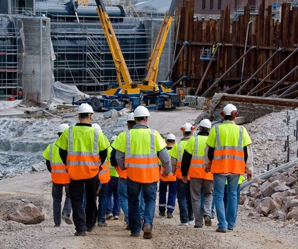 US Revises 4Q GDP Down to 2.6%