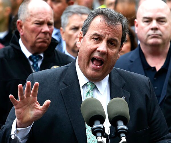 Christie: Only Trump Can Be Responsible for His Campaign