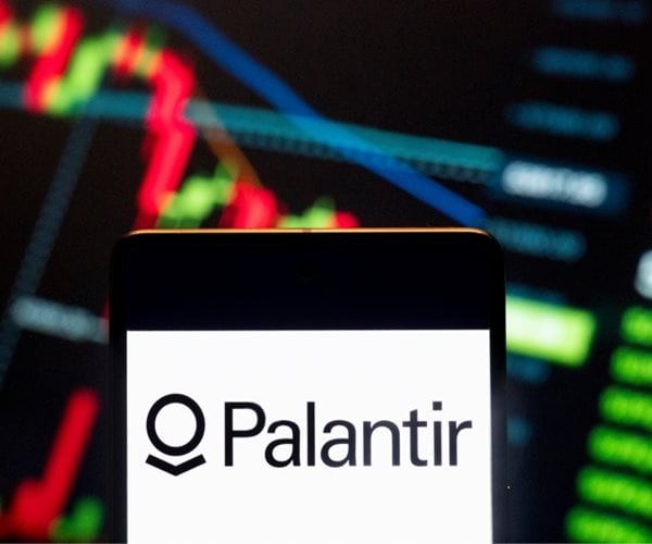 Palantir Raises Forecast on GenAI; Shares Surge 13%