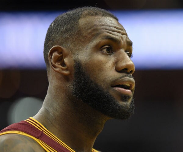 LeBron: No Statement by Not Staying at Trump-Branded Hotel