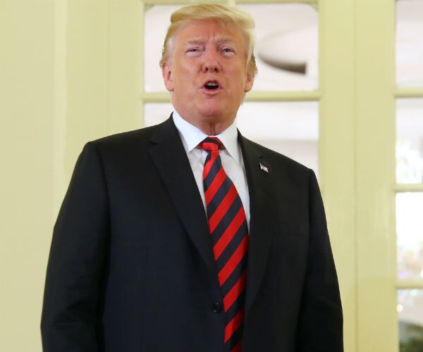 Poll: Trump as Popular as Obama in Middle of First Term