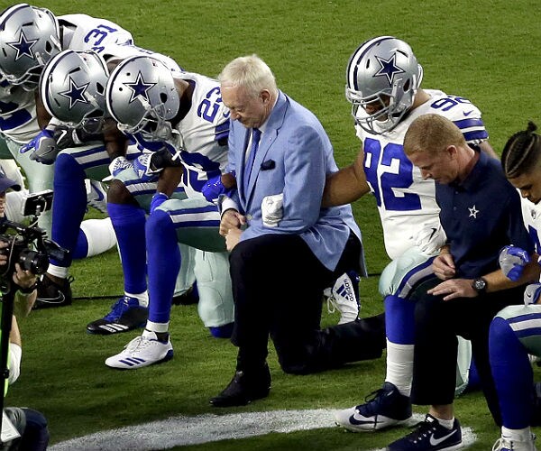 Trump Speaks to Cowboys Owner Jerry Jones