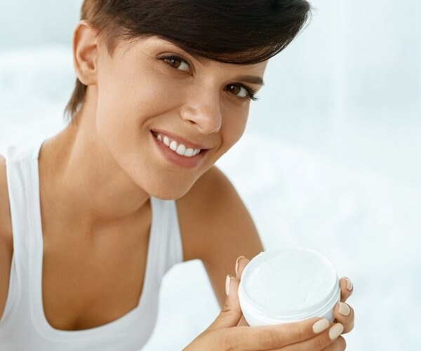 Winter Skin: How to Protect It From Cold, Dry Weather