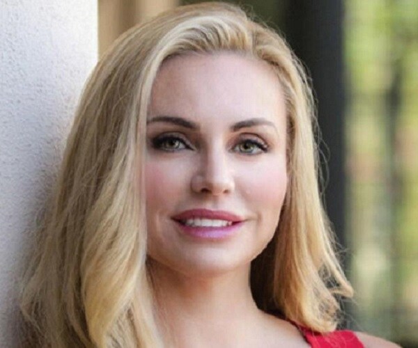 Melissa Howard Apologizes for Fake Diploma, Stays in Race