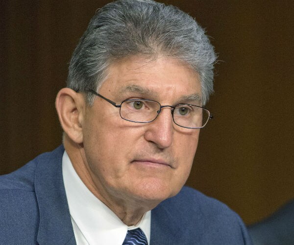 Sen. Manchin to Meet With Kavanaugh on Monday