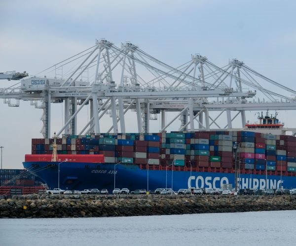 US Trade Deficit Widens in October on Weak Exports