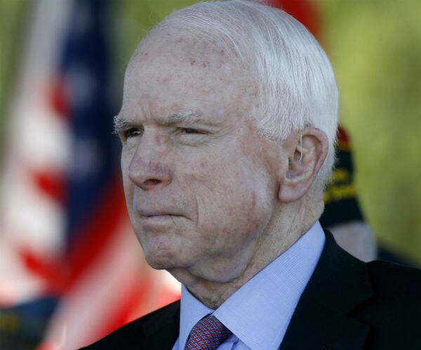 McCain, Graham Push Bipartisan Bill to Increase Russia Sanctions