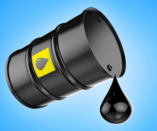Oil Prices Sink to Lowest in Over a Year, Biggest Weekly Drop Since 2016