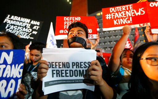 What Peace Prize Says about Freedom in Russia, Philippines