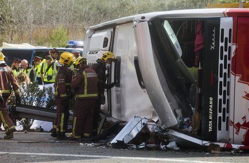13 Bus Crash Victims in Spain All Women; 7 of Them Italian