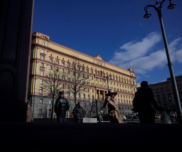 Report: Russian Intel Officials Under House Arrest