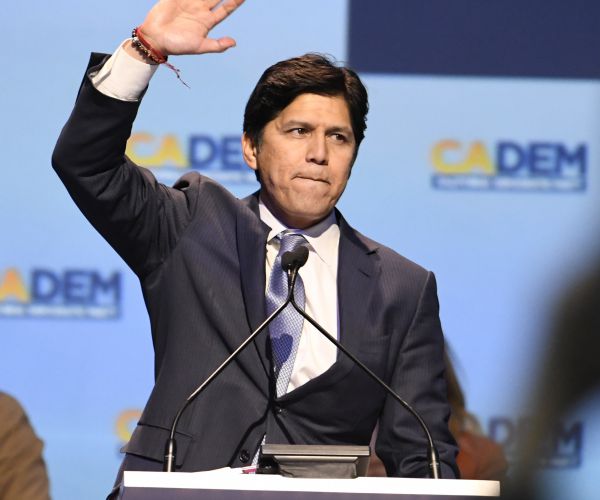 Will Progressive Dems Sink the Whole Party in the Midterms?