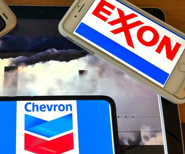 Chevron, Exxon Big Buyers in Gulf Drilling Auction
