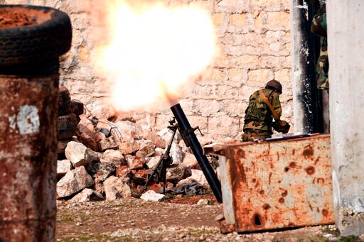 Syrian Troops Enter Key Rebel-held Town amid Airstrikes