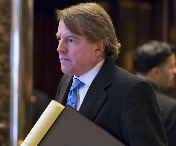 Top White House Lawyer Prepares to Be Questioned in Russia Probe