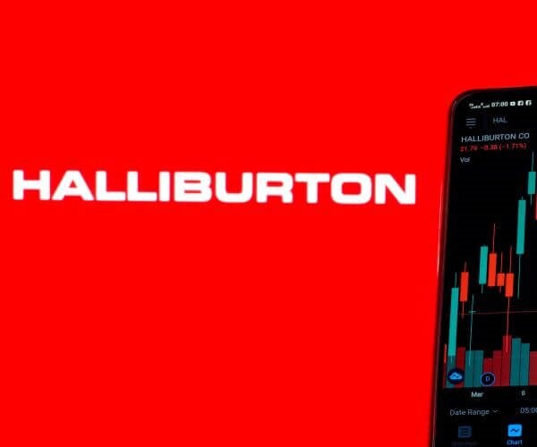 Halliburton Profit Tops Estimates as Oil Booms