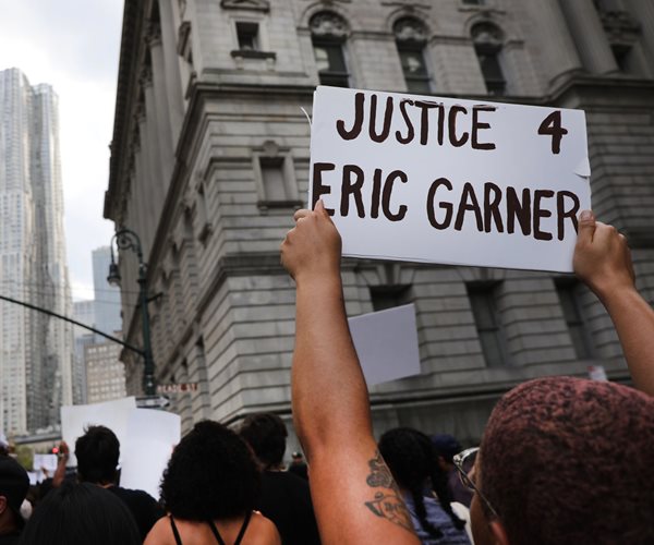 Police Judge: Fire Officer Accused of Fatal Chokehold on Eric Garner