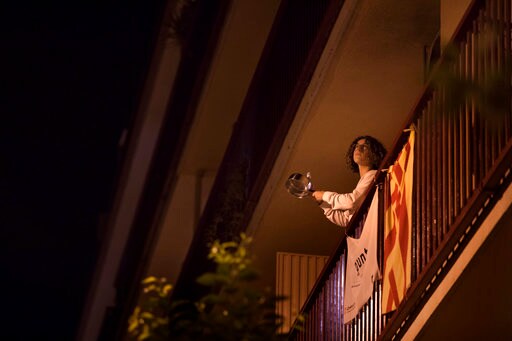 The Latest: Catalan Official Backs Talks in Secession Spat