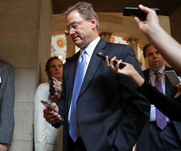 Nevada's Heller Warming to Trump Before Primary