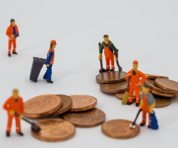 Organize Your Finances to Avoid a Big Mess for Heirs to Clean Up