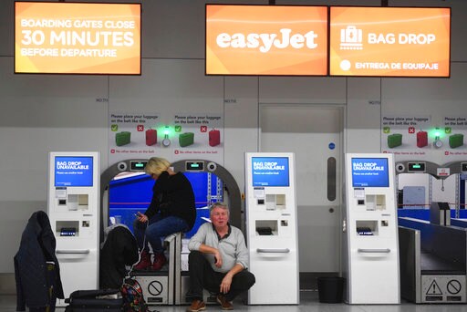 The Latest: Delays, Cancelations Still Expected at Gatwick