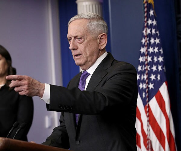 Mattis Slams Putin, Russia Over Poisoning of Former Spy