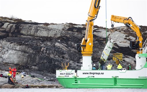 In Norway, Search for 2 Missing Bodies after Deadly Crash