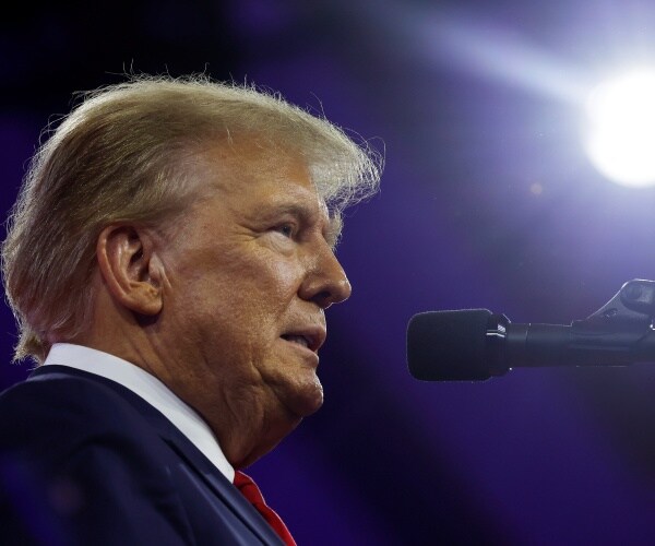 Mexico's Factory Sector Struggles Amid US Tariffs and Economic Changes