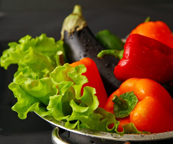 Wal-Mart Rolls Out Special Carts to Improve Fresh Food Offering