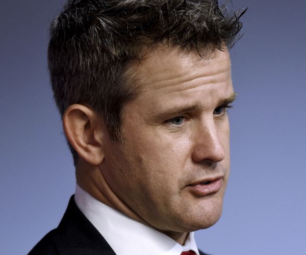 Kinzinger: 'Credible' US Threat Could Sway Venezuelan Military