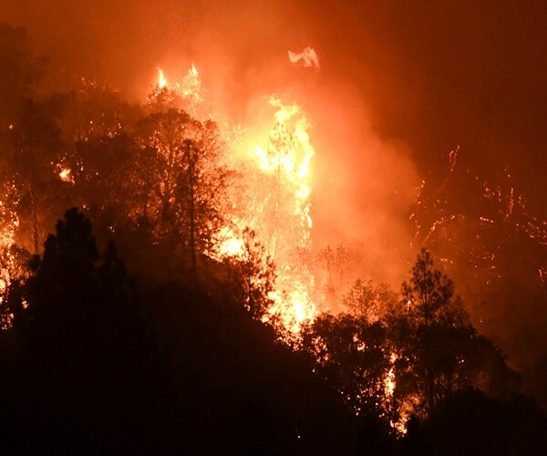 Western Fires Outpace California Effort to Fill Inmate Crews