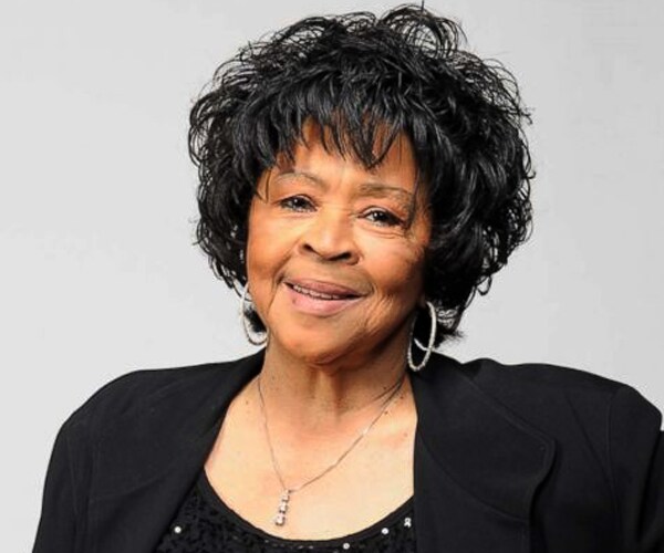 Yvonne Staples Dies: Baritone Voice of the Staples Singers Was 80
