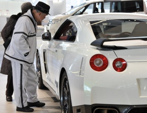 JPMorgan's Dimon: Auto-Loan Market Stressed, Banks 'Will Get Hurt'