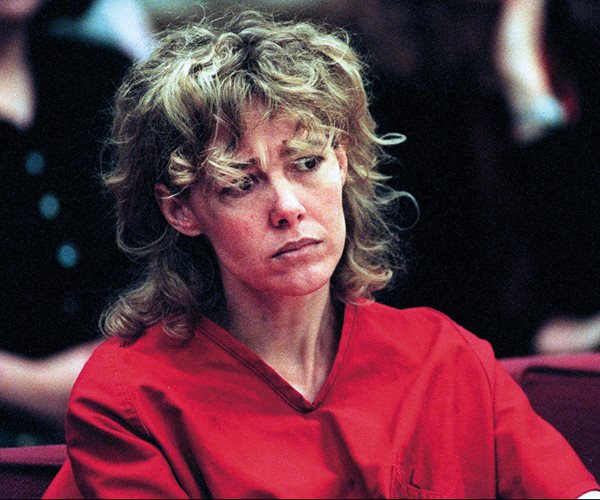 Mary Kay Letourneau, Teacher Jailed for Raping Student, Dies at 58