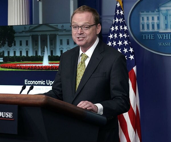 WH Adviser: Immigration 'Heated' Despite Small Migrant Workforce