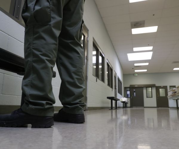 Officer Suspended After Alerts ICE to Immigrant's Traffic Stop