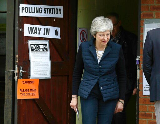 Main Parties Take Brexit Battering in UK Local Elections