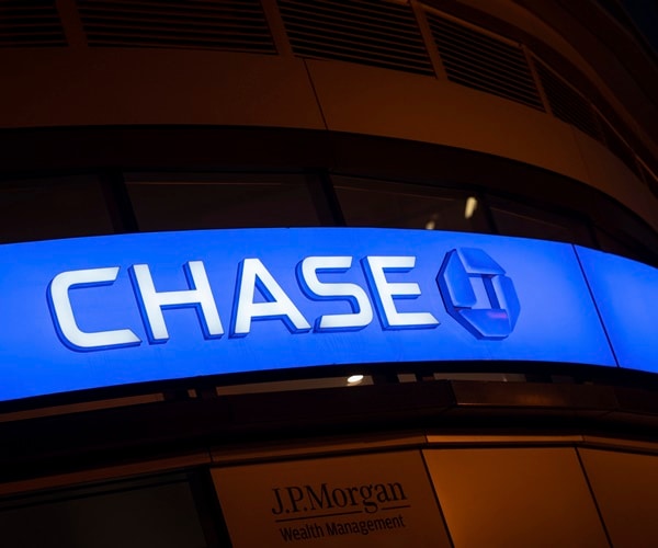 JPMorgan Boosts Chase Sapphire Awards as Rewards Battle Rages On