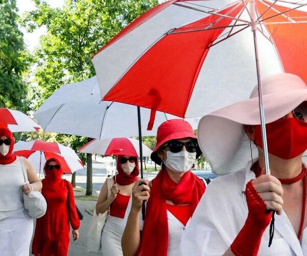 Group: Jailed Belarus Journalist Needs Urgent Hospital Care