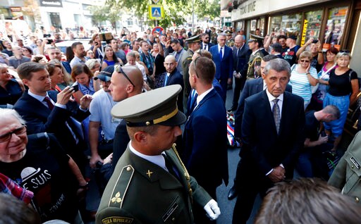 Czechs Boo Prime Minister 50 Years after Soviet-led Invasion