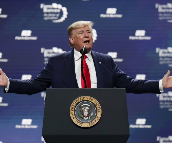 Trump Thanks Farmers for Backing Him through China Trade war