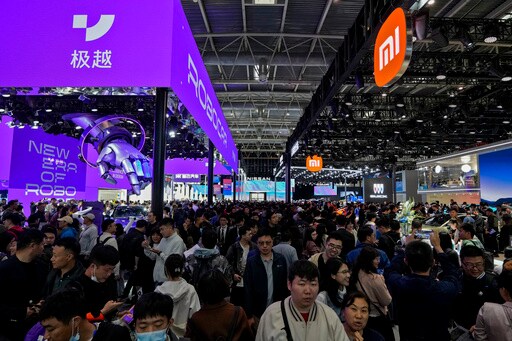 China Accuses Canada of Protectionism over 100% Tariffs on Electric Vehicles