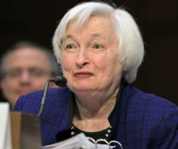 Fed Fears Trump Tax Cuts Will Spark Rate Hikes, Inflation