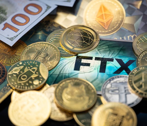 US Probes Ex-FTX Exec for Campaign Finance Violations