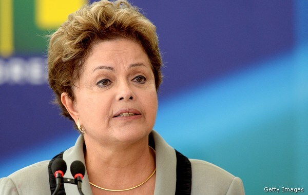 Rousseff Cuts Income Tax and Raises Handouts Before Brazil Vote