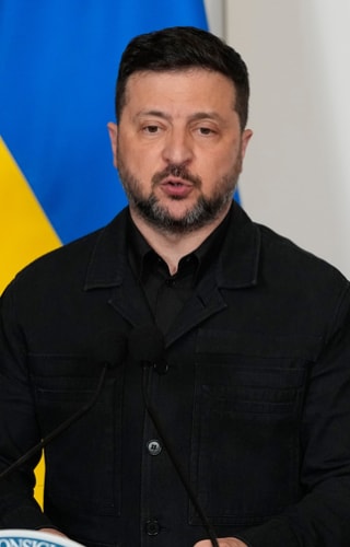 Zelenskyy Urges Joint Pursuit of Hormuz  Mission