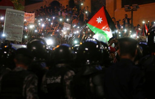 3 Gulf Arab States Pledge $2.5B to Jordan after Protests