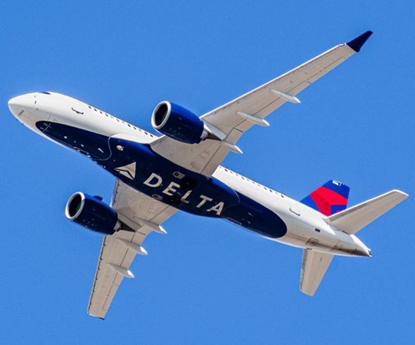 Delta Loses $363M But Says Travel Demand Still Strong