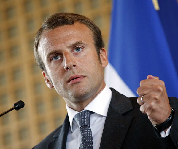 Macron Says Tweeting 'Not Compatible' With Being President